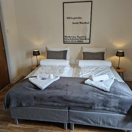Railside Track Apartment Narvik Bagian luar foto